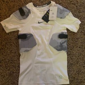 Boys Nike Pro targeted impact Compression shirt large